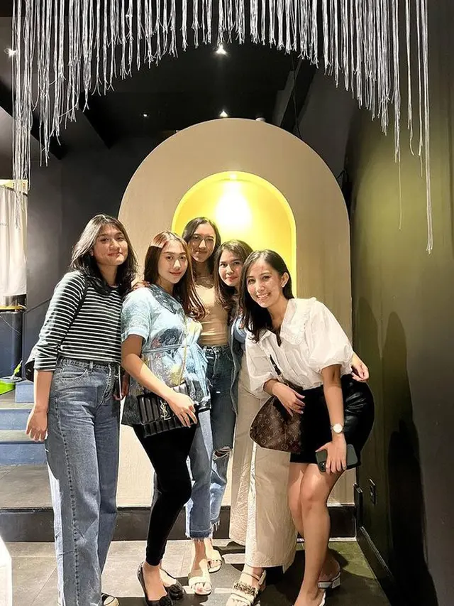 6 Potret Baby Bump Winona Willy yang Kian Terlihat Jelas, Siap Jadi Ibu