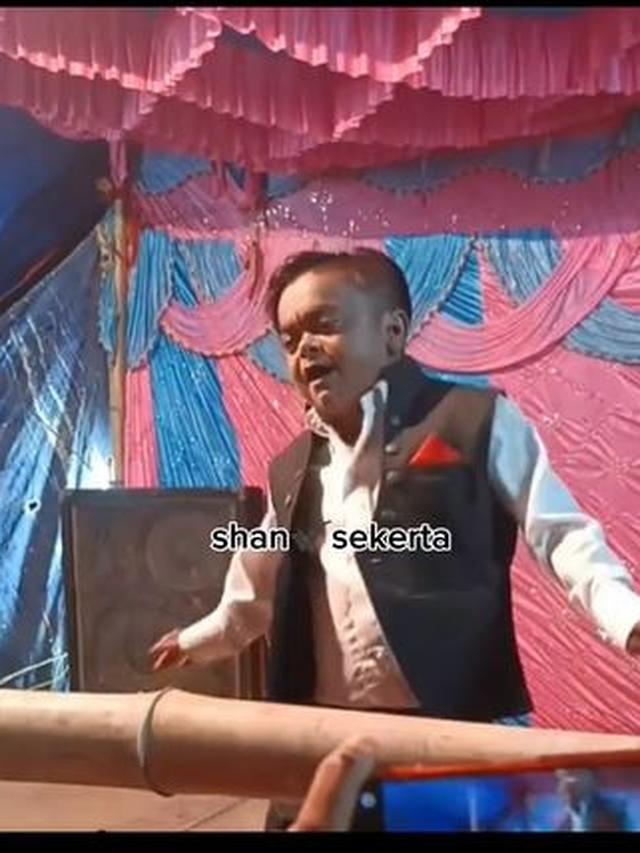 6 Potret Shan Prindavan, Orang India Viral Karena Joget Tarian Penambah Rekening