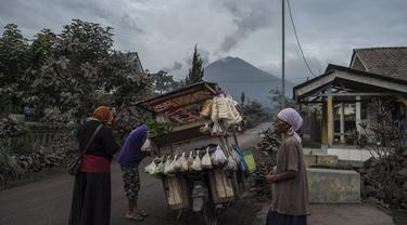 Penampakan Terkini Gunung Semeru