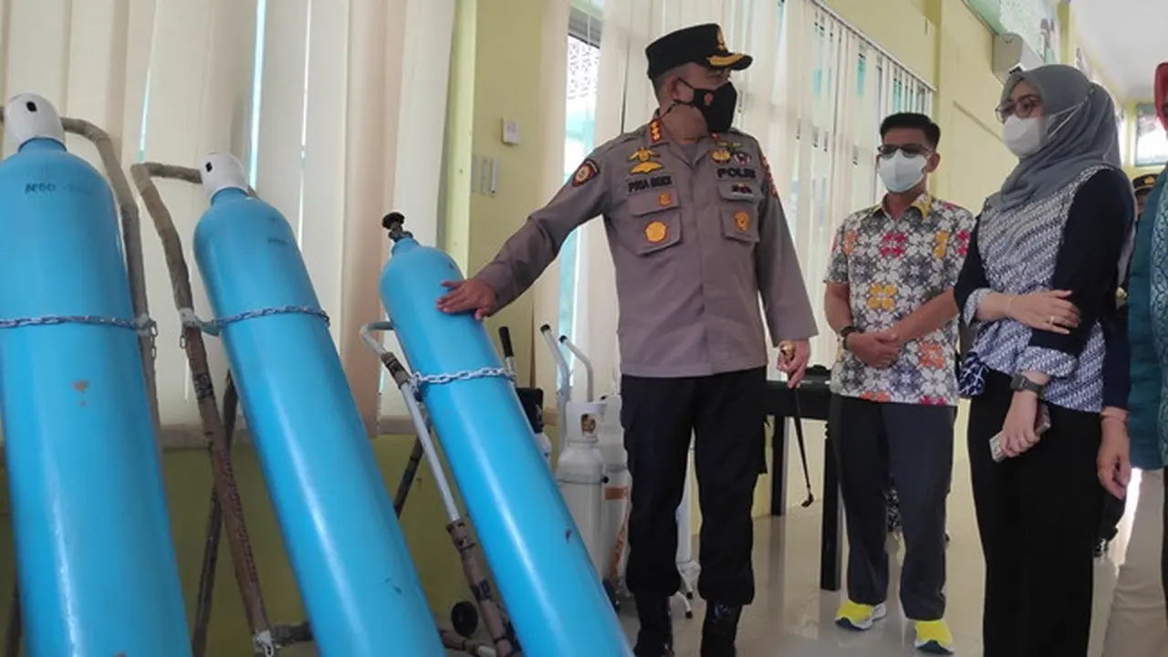 Pengecekan sarana di Asrama Haji sebagai isolasi terpadu Covid-19 menghadapi varian omicron.