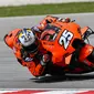 Rider Tech3 KTM Raul Fernandez beraksi pada shakedown test MotoGP 2022 di Sirkuit Sepang. (Dok MotoGP)