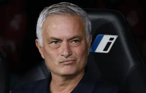 Jose Mourinho Bikin Bernabeu Terasa Angker