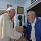 Paus Fransiskus Bertemu Fidel Castro Ingatkan Soal Bahaya Idelogi (Reuters)