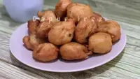 Cara Membuat Pisang Kembung Takaran Sendok, Renyah dan Mengembang
