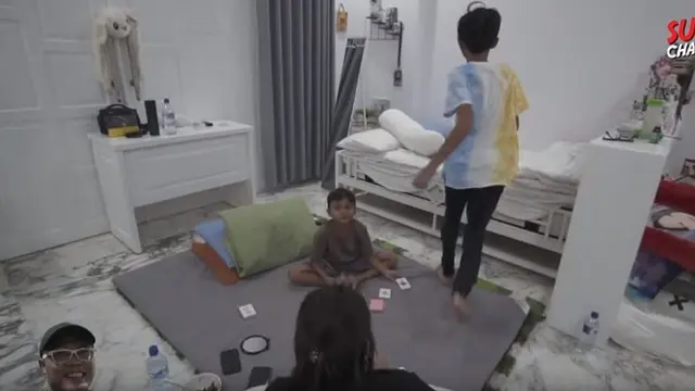 6 Potret Kamar Putri Delina Anak Sule, Elegan dan Mewah