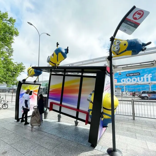 7 Potret Promo Iklan di Jalanan Ini Konsepnya Bikin Melongo