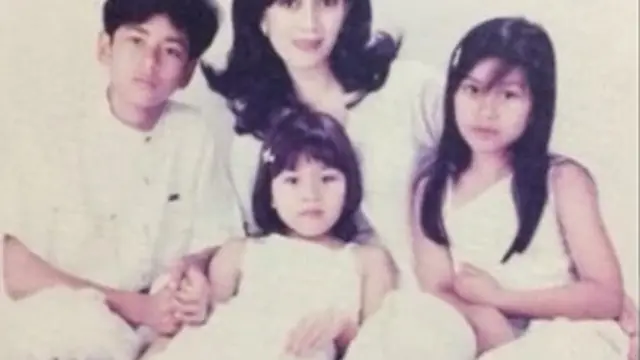 6 Foto Jadul Raffi Ahmad saat Masih di Usia SD, Mirip Rafathar?