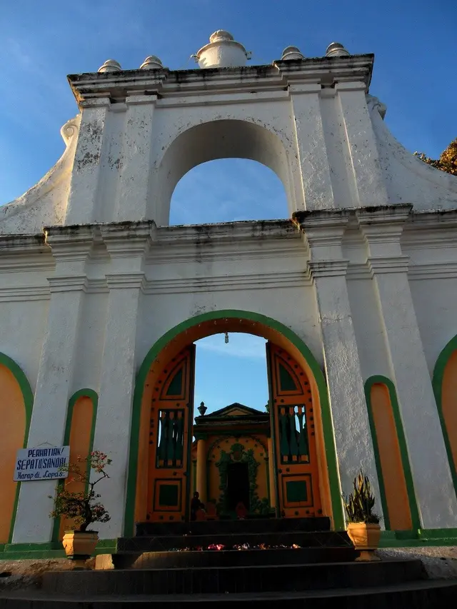 Asta Tinggi Sumenep