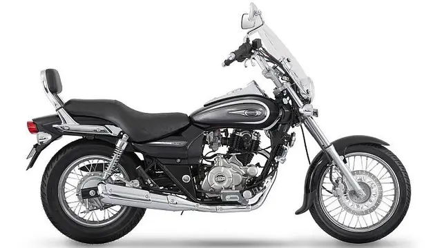 Bajaj Avenger 220 Street