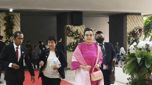 Penampilan Ibu Pejabat Hadir si Sidang MPR/DPR RI