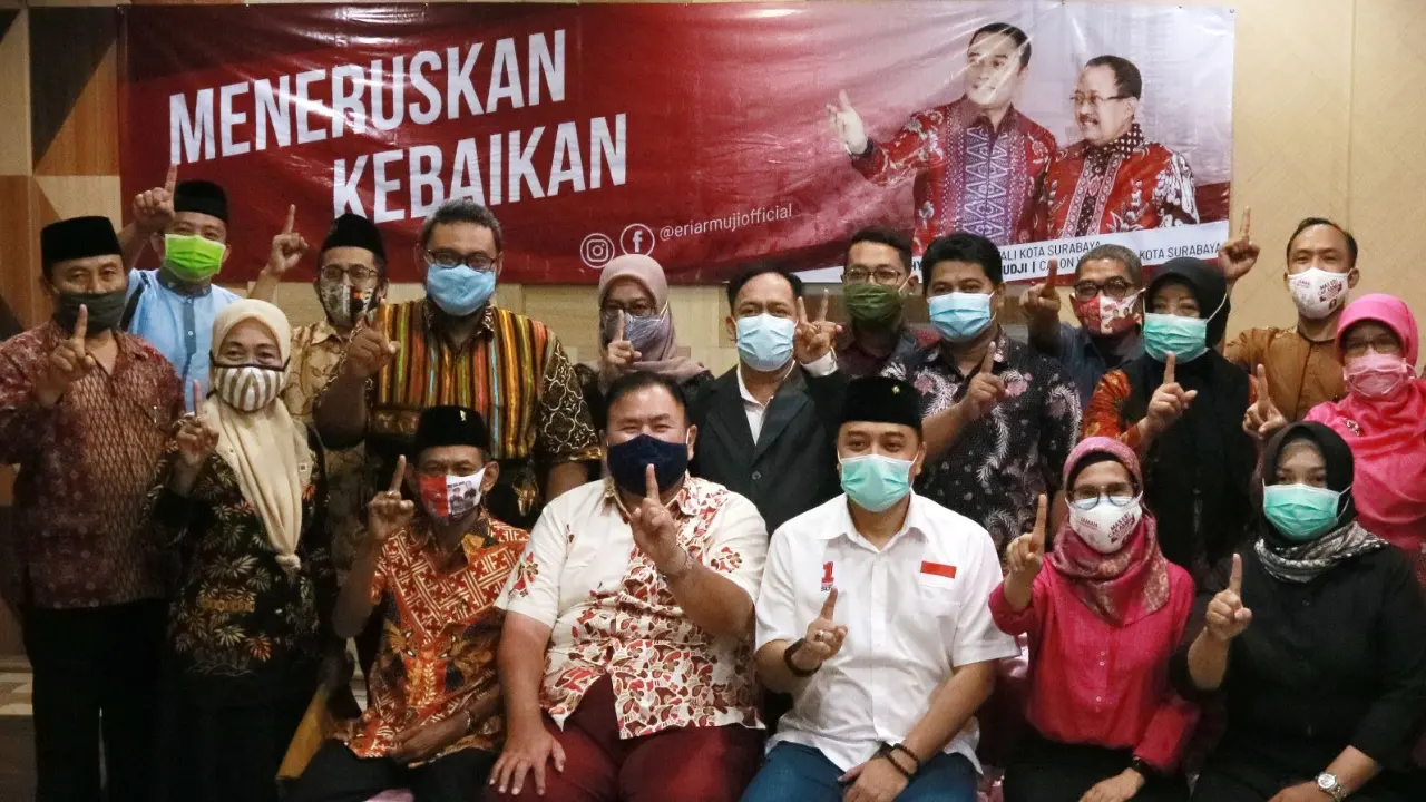 Eri Cahyadi saat bertemu kepala sekolah SMP swasta se-Surabaya