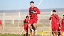 Dalam pemusatan latihan yang digelar di Turki, Minggu (31/12/2023), sudah dihadiri Rafael Struick dan Ivar Jenner yang bergabung dengan pasukan Skuad Garuda. (Dok. PSSI)