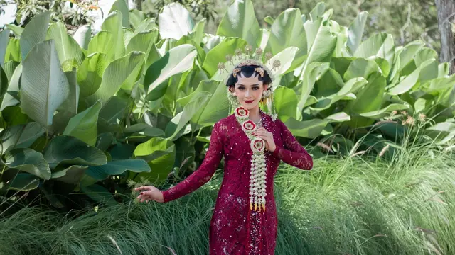 kebaya-kezo