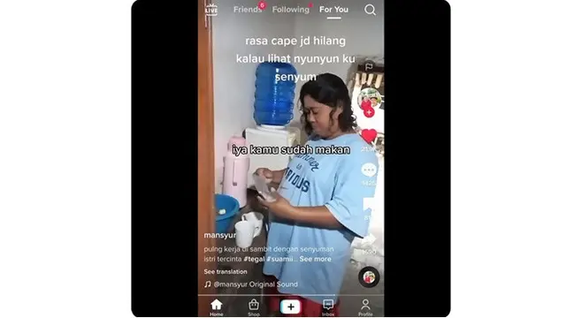 TikToker Ini Setia Rawat Istri yang Punya Gangguan Mental, Sikapnya Bikin Salut