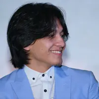 Lagu Surat Cinta Untuk Starla sukses. Bahkan lagu yang diunggah di youtube, dilihat lebih dari seratus juta lebih. Setelah sukses lagu yang dibawakan Virgoun tersebut membuat Jefri Nichol takut. (Adrian Putra/Bintang.com)