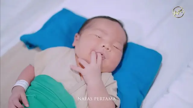 [Fimela] Nella Kharisma