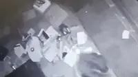 Maling Satroni Toko Serba Ada di Banyuwangi, CCTV Ikut Digondol