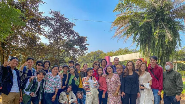 Syuting Sambil Liburan, Ini 6 Momen Seru Pemain Dari Jendela SMP di Puncak