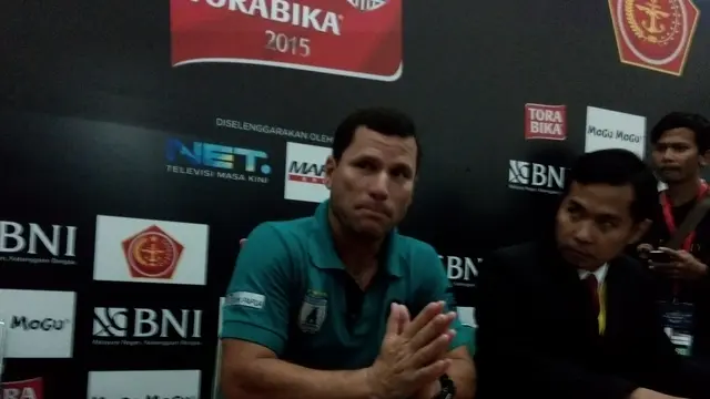 Jumpa Pers Pelatih Persipura Osvaldo Lessa (Liputan6.com/Fathi Mahmud)