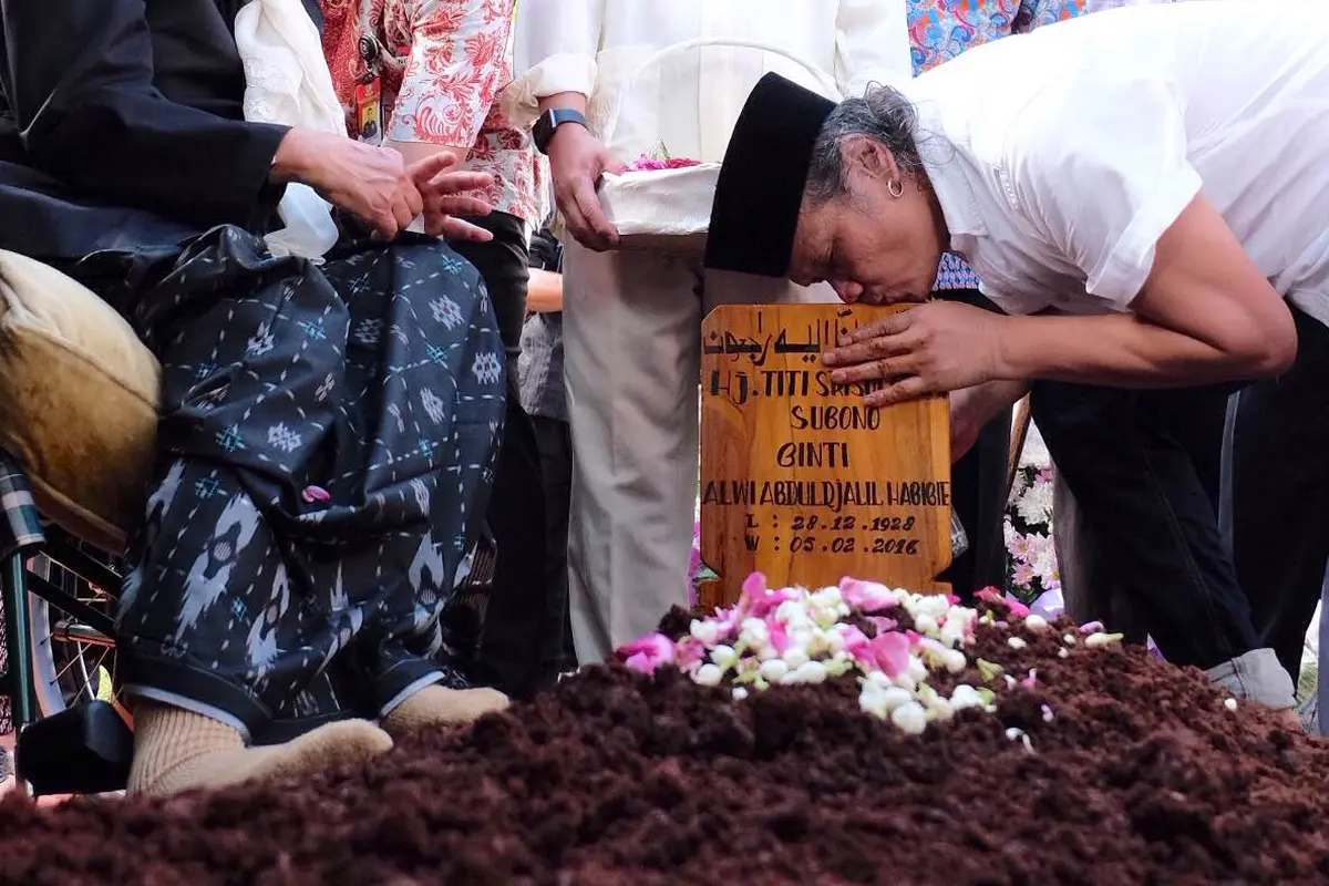 [Bintang] BJ Habibie 