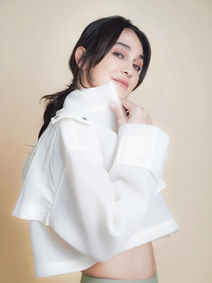 Luna Maya selalu fresh (Instagram/lunamaya)