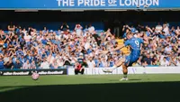 Momen Kontroversial Liam Delap yang Bikin Dirinya Dikritik Habis Saat Chelsea Kalahkan Hull City di Piala FA, Alan Shearer: Ngapain Sih Dia?