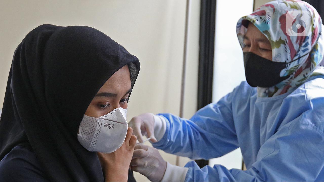 Vaksinasi COVID-19 untuk Para Guru