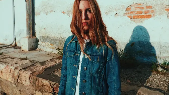 Kata Cewek-cewek Tentang Menghadapi Pacar yang Tukang Ngambek