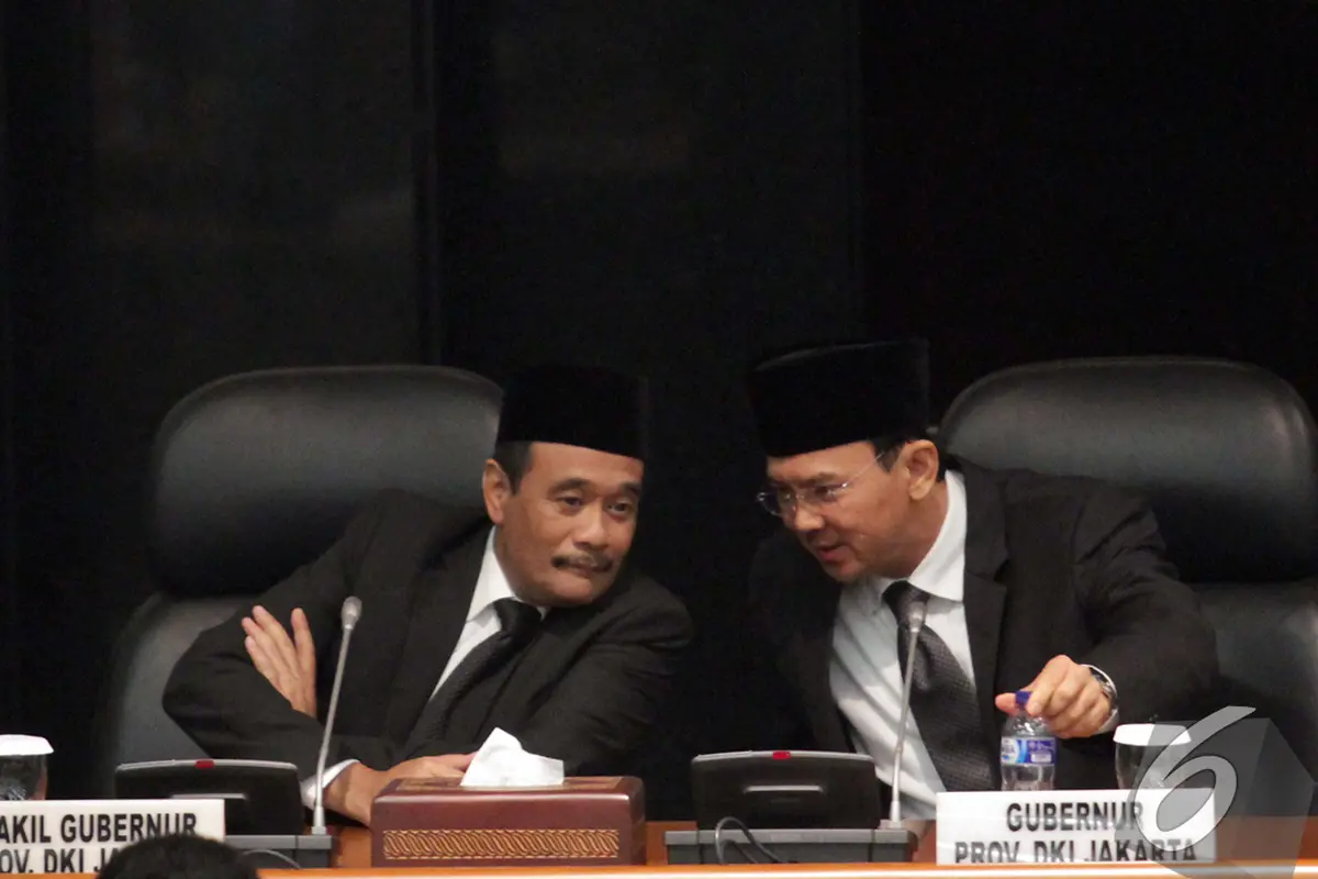 Ahok Hadiri Sidang Paripurna DPRD DKI