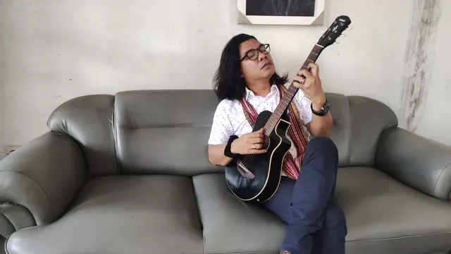 Akhol Firdaus