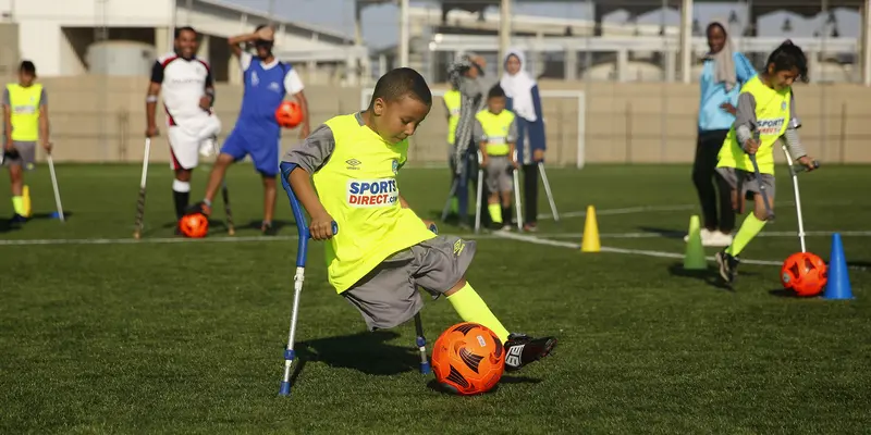 Aksi Anak-Anak Palestina yang Diamputasi Berlatih Sepak Bola