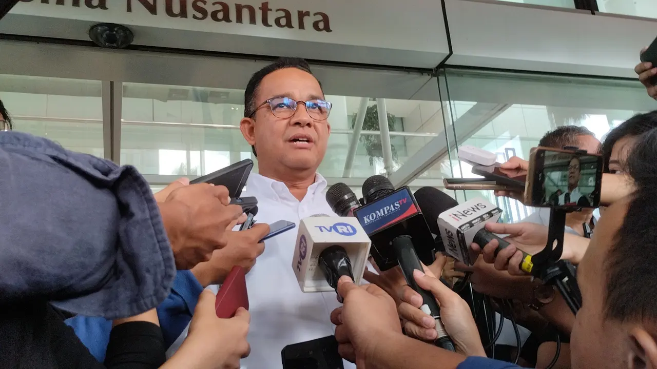 Calon presiden (capres) nomor urut 01, Anies Baswedan, di Wisata Nusantara, Jakarta Pusat, Jumat (23/2/2024). (Liputan6.com/Winda Nelfira)