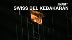 Petugas pemadam kebakaran (Damkar) masih terus berupaya memadamkan api yang membakar tiga lantai di gedung Hotel Swiss Bel, Kelapa Gading, Jakarta Utara.