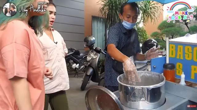 Ussy Sulistiawaty
