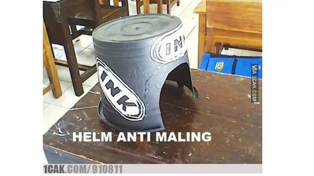6 Modifikasi Helm Ini Bentuknya Nyeleneh Bikin Geleng Kepala