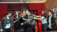  Sutradara: Hari Ini Syuting Terakhir Ganteng Ganteng Serigala