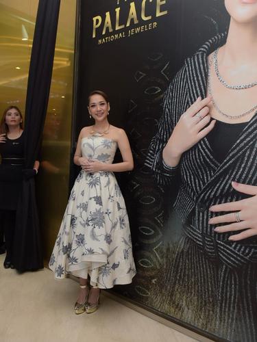 Suara Bunga Citra Lestari Terlantun Indah Di Ost Keluarga Cemara News Entertainment Fimela Com