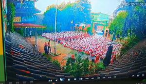 Mobil Makan Bergizi Gratis (mobil MBG) tabrak kerumunan siswa SDN 01 Kalibaru, Jakarta Utara. (Tangkapan Layar)