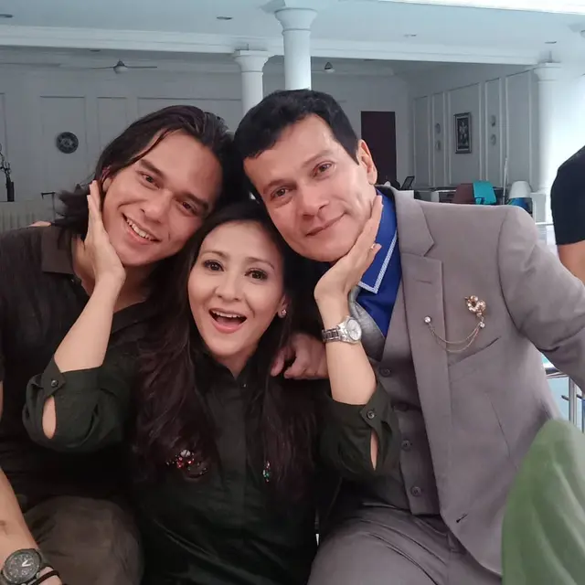 Pamit dari Samudra Cinta, Ini 6 Momen Manis Ine Dewi Bareng Azof dan Adam Jordan