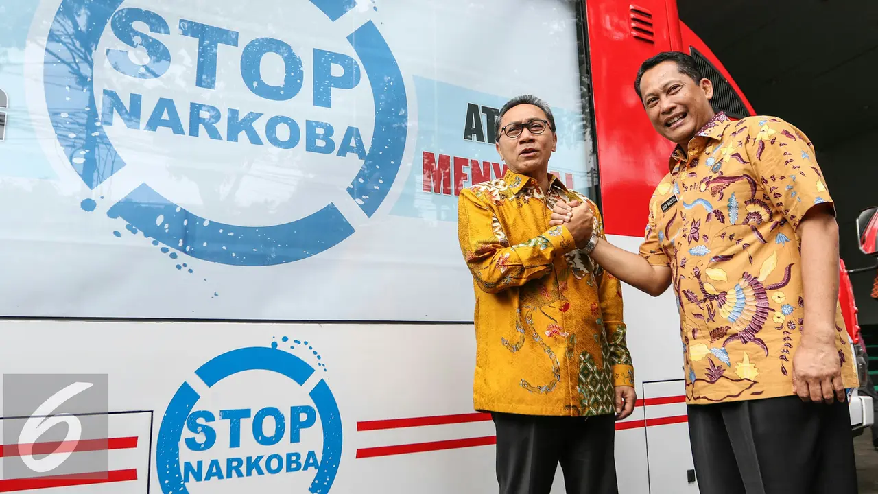 20160304-MPR-Kunjungi-BNN-Jakarta-Budi-Waseso-Zulkifli-Hasan-YR