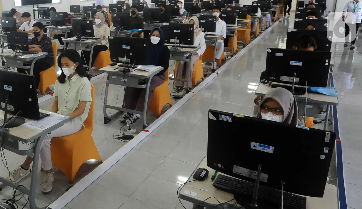 UTBK-SNBT 2023 merupakan salah satu jenis ujian seleksi untuk melanjutkan pendidikan di perguruan tinggi. (merdeka.com/Arie Basuki)