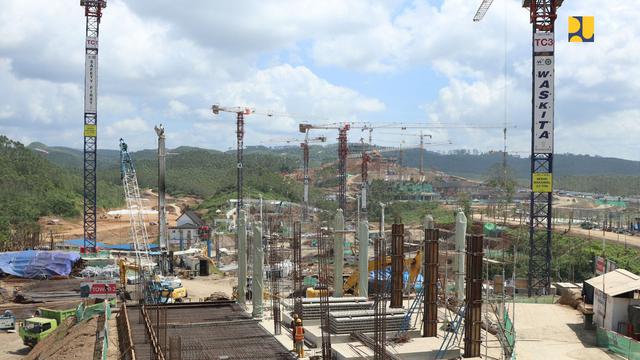 Pembangunan infrastruktur dasar Ibu Kota Negara atau IKN Nusantara tahap I telah mencapai 36 persen. Seluruh kegiatan masih terjaga dari sisi jadwal pelaksanaan (on schedule). (Dok Kementerian PUPR)