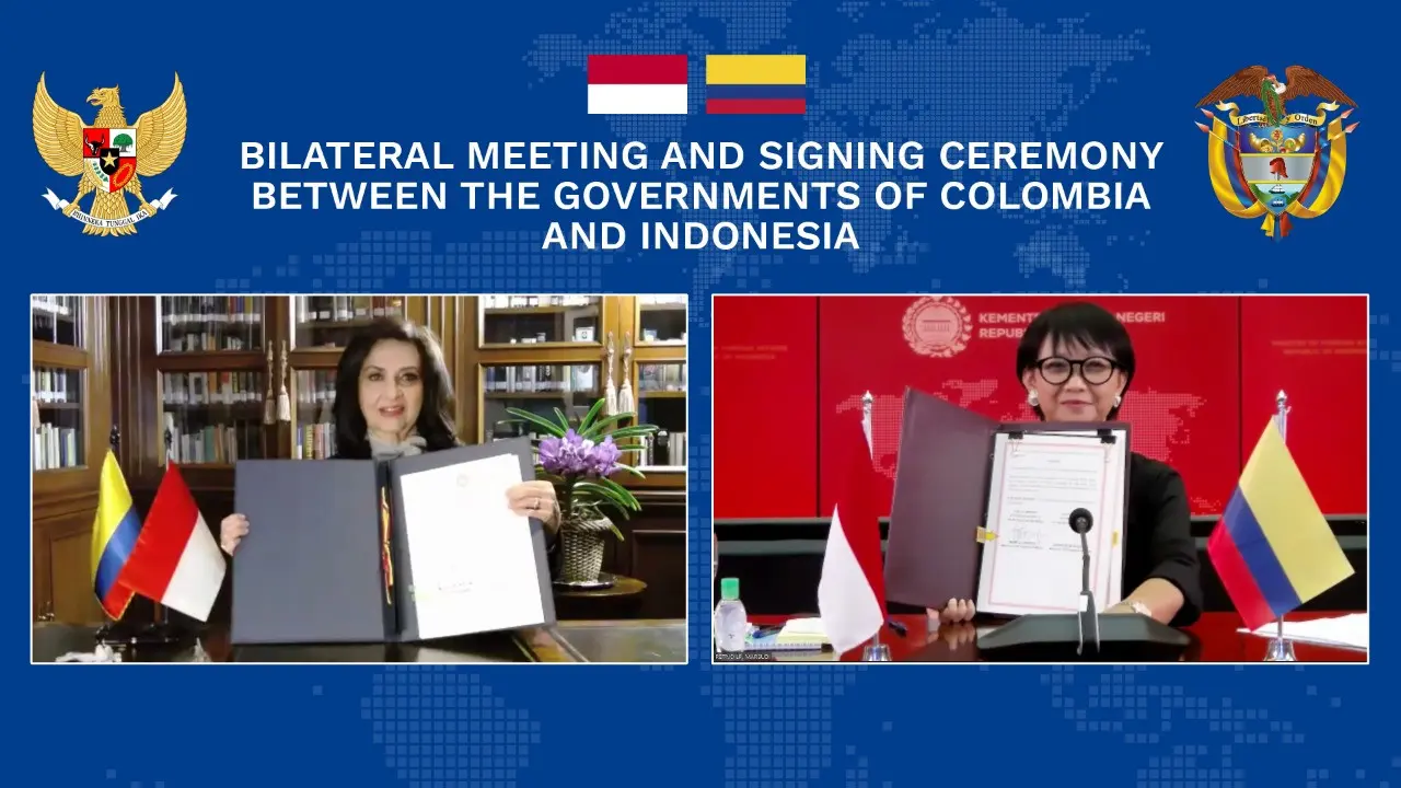 Penandatanganan kerja sama bilateral antara Indonesia dan Kolombia oleh kedua Menteri Luar Negeri secara virtual pada Rabu, 5 Agustus 2020.