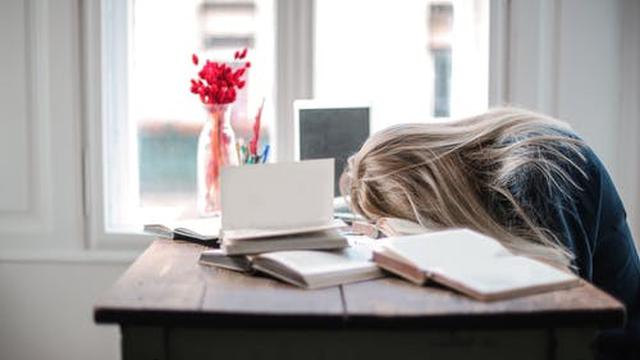 Ilustrasi merasa lelah