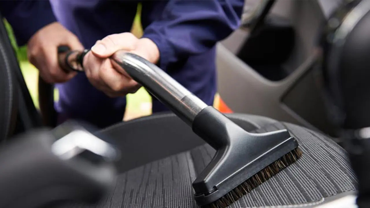 Mudahnya Merawat Interior Mobil