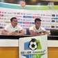 Pelatih Bali United Widodo Cahyono Putro (kiri). (Liputan6.com/Indra Pratesta)