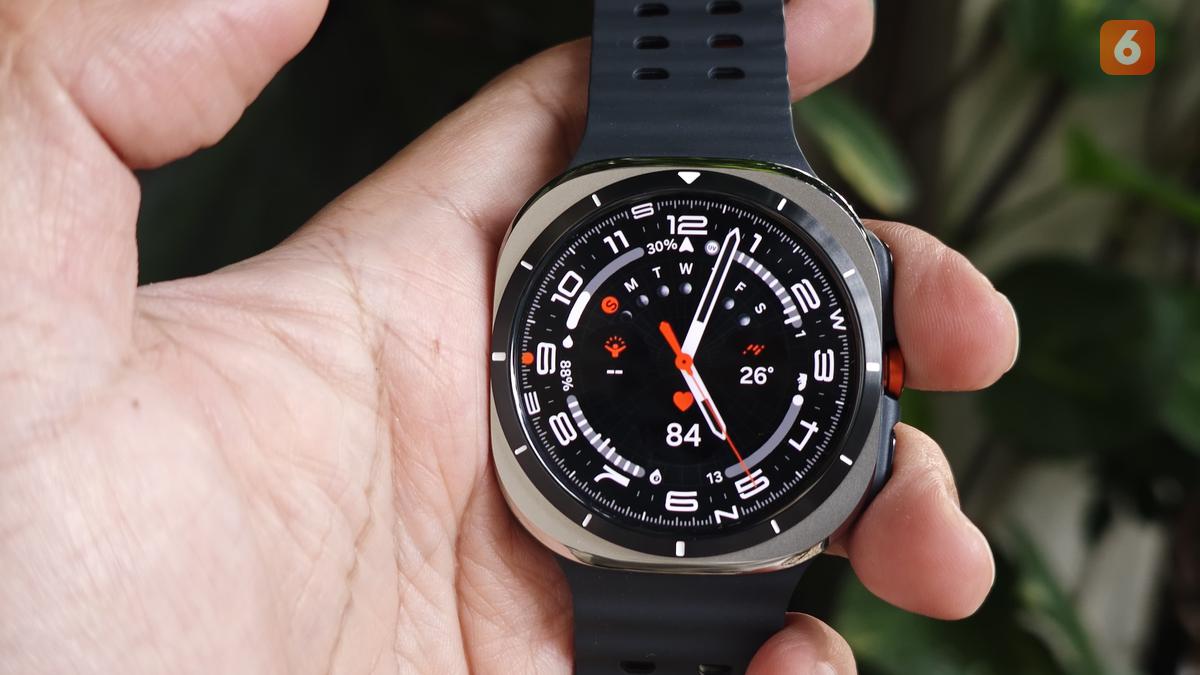 Galaxy Watch Ultra Kebagian Update One UI 8 Watch, Bawa Fitur Running Coach dan Antioxidant Index!