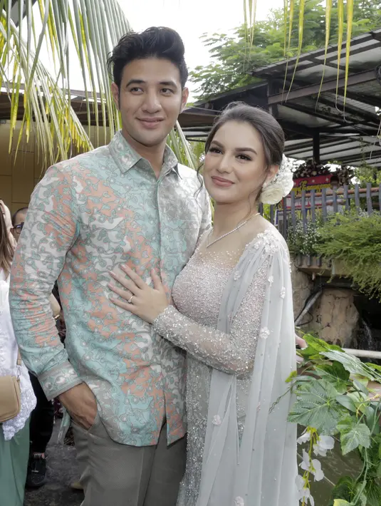 Ammar Zoni dan Irish Bella