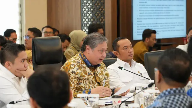 Menteri Koordinator Bidang Perekonomian Airlangga Hartarto dalam High Level Meeting Tim Pengendalian Inflasi Pusat (HLM TPIP) pada Kamis (29/1/2026). (Dok Kemenko Perekonomian)
