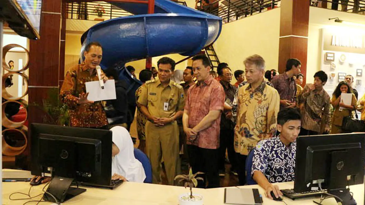 Triawan Munaf Resmikan Studio Animasi Berstandar Internasional